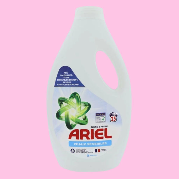 Super Deal = 6 x 25 wasbeurten Ariel Sensitive vloeibaar wasmiddel - Wasmiddel - PrijzenStorm.nl